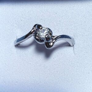 Rhinestone silver plated ring